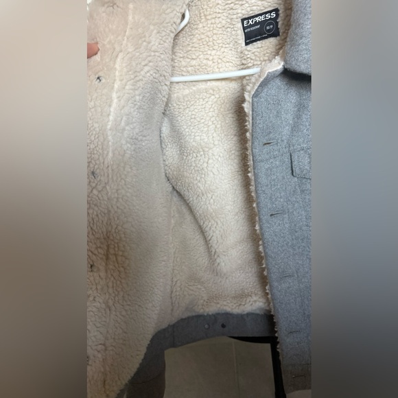 Express Gray Jacket - Picture 3 of 4